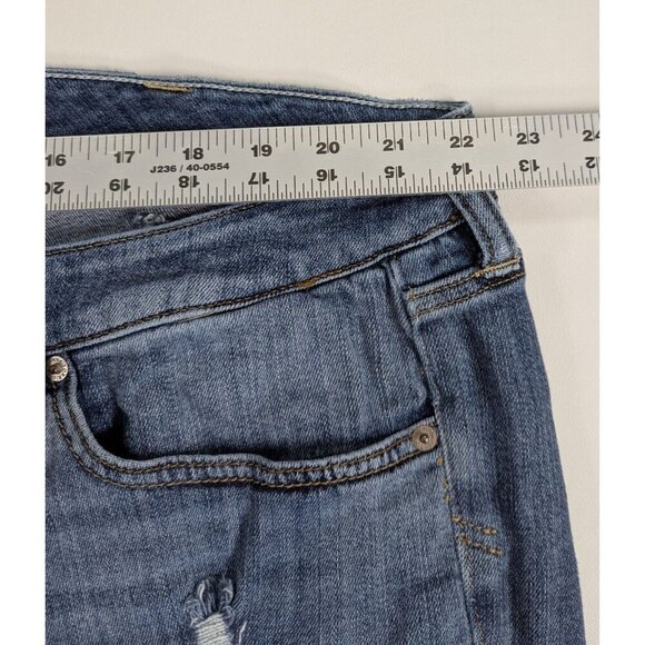 Torrid Boyfriend Premium Stretch Jeans 24R Medium Wash Cropped Distressed - Picture 10 of 12
